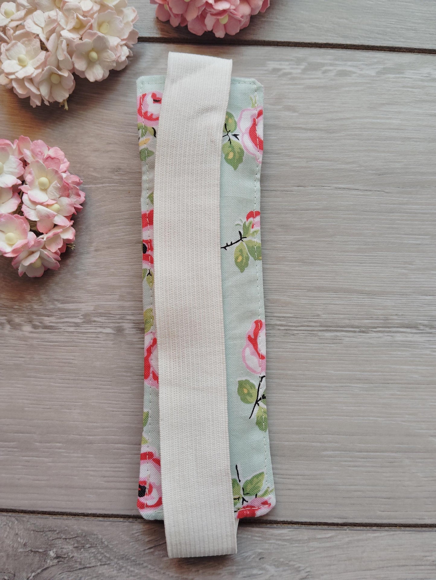 Pen holder/pouch, Journal Pen Holder, Pencil Holder, Pen Holder for Journal, Fabric Pen Holder, Diary Pen Holder, Pen Holder for Notebook