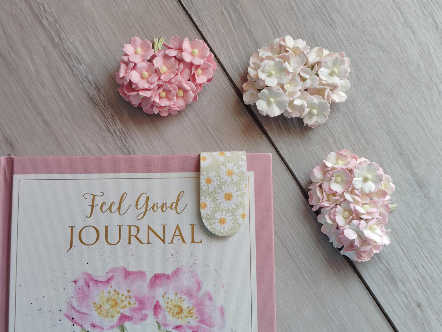 Magnetic bookmarks, leatherette bookmarks, pink floral and green with daisy, book lovers gift, thank you teacher gift, gifts for him and her