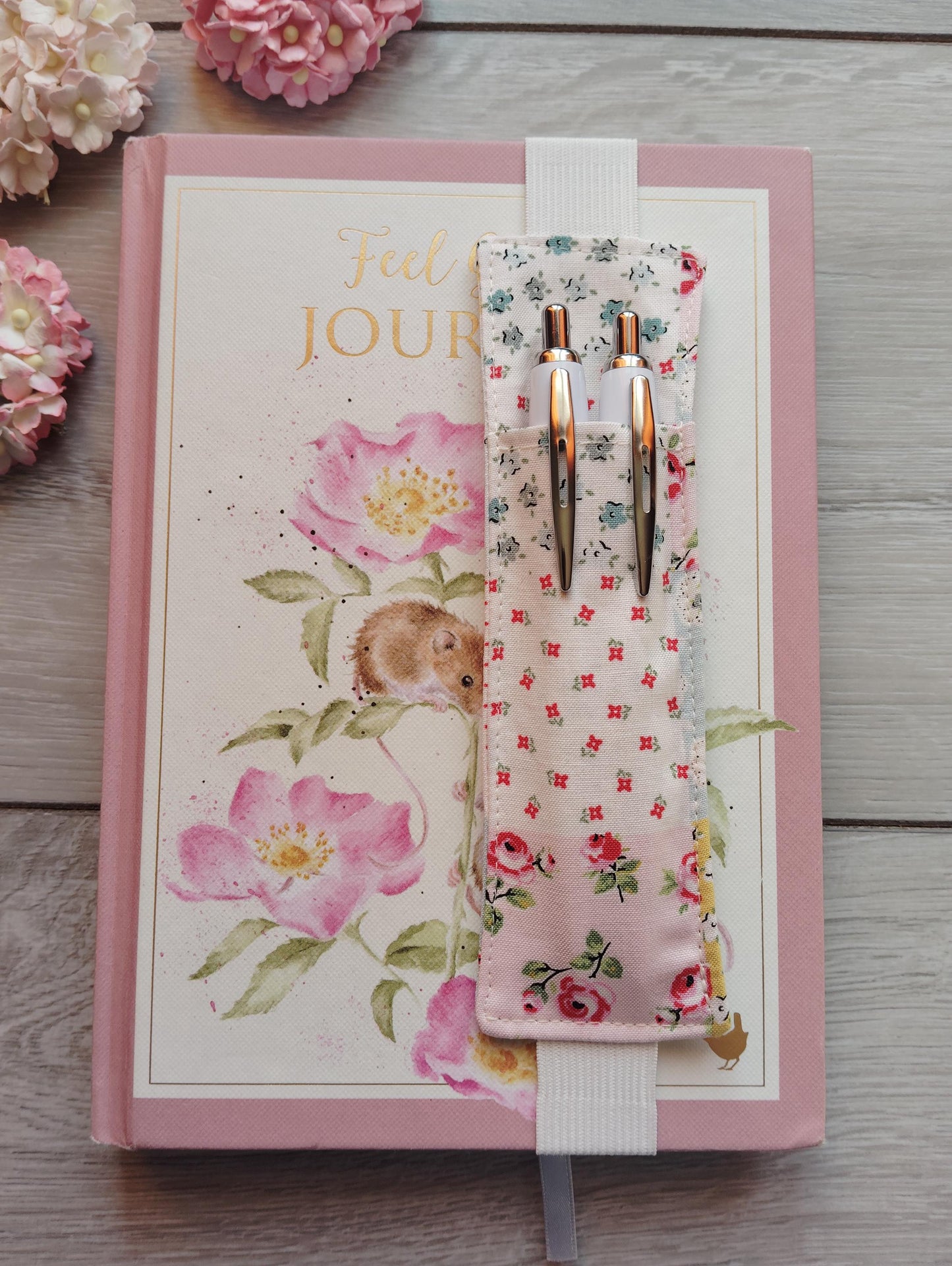 Pen holder/pouch, Journal Pen Holder, Pencil Holder, Pen Holder for Journal, Fabric Pen Holder, Diary Pen Holder, Pen Holder for Notebook