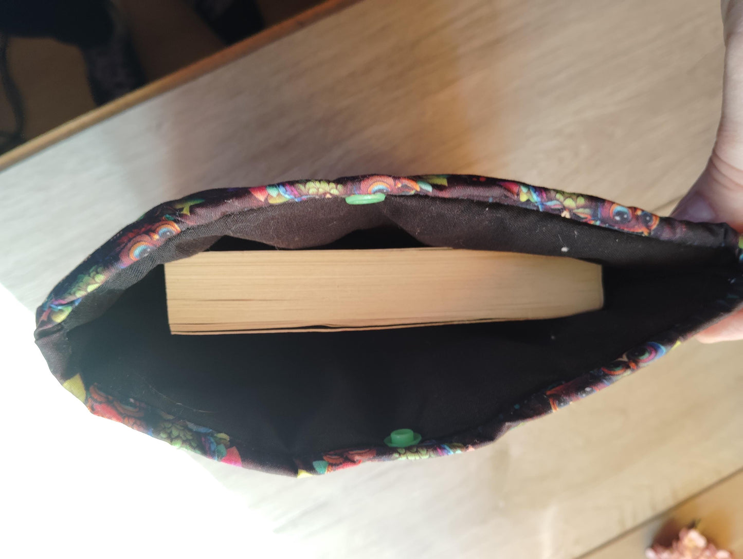 Book Sleeve, book cover, book protector, kindle cover, tablet cover, book shelf themed.