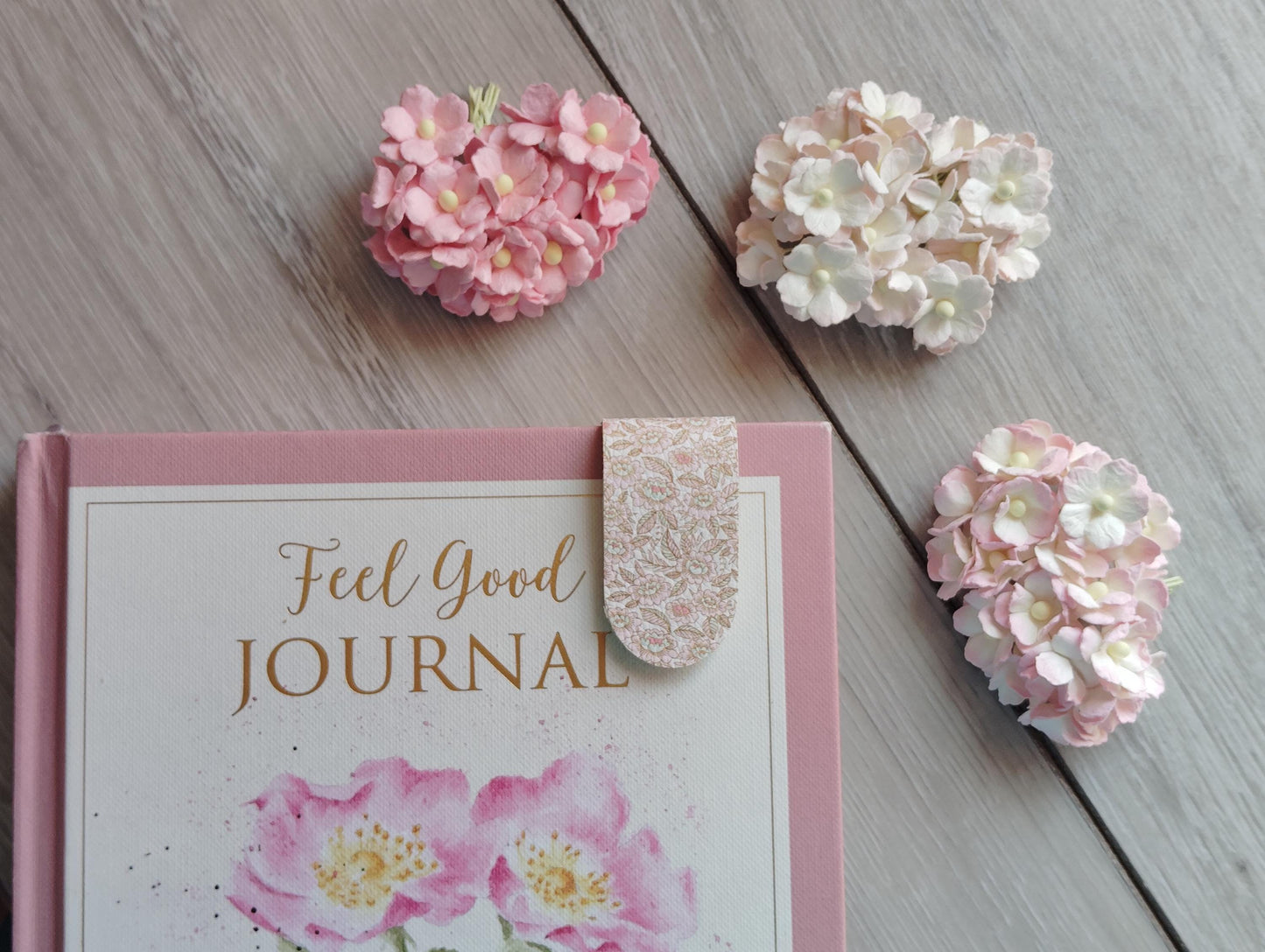 Magnetic bookmarks, leatherette bookmarks, pink floral and green with daisy, book lovers gift, thank you teacher gift, gifts for him and her