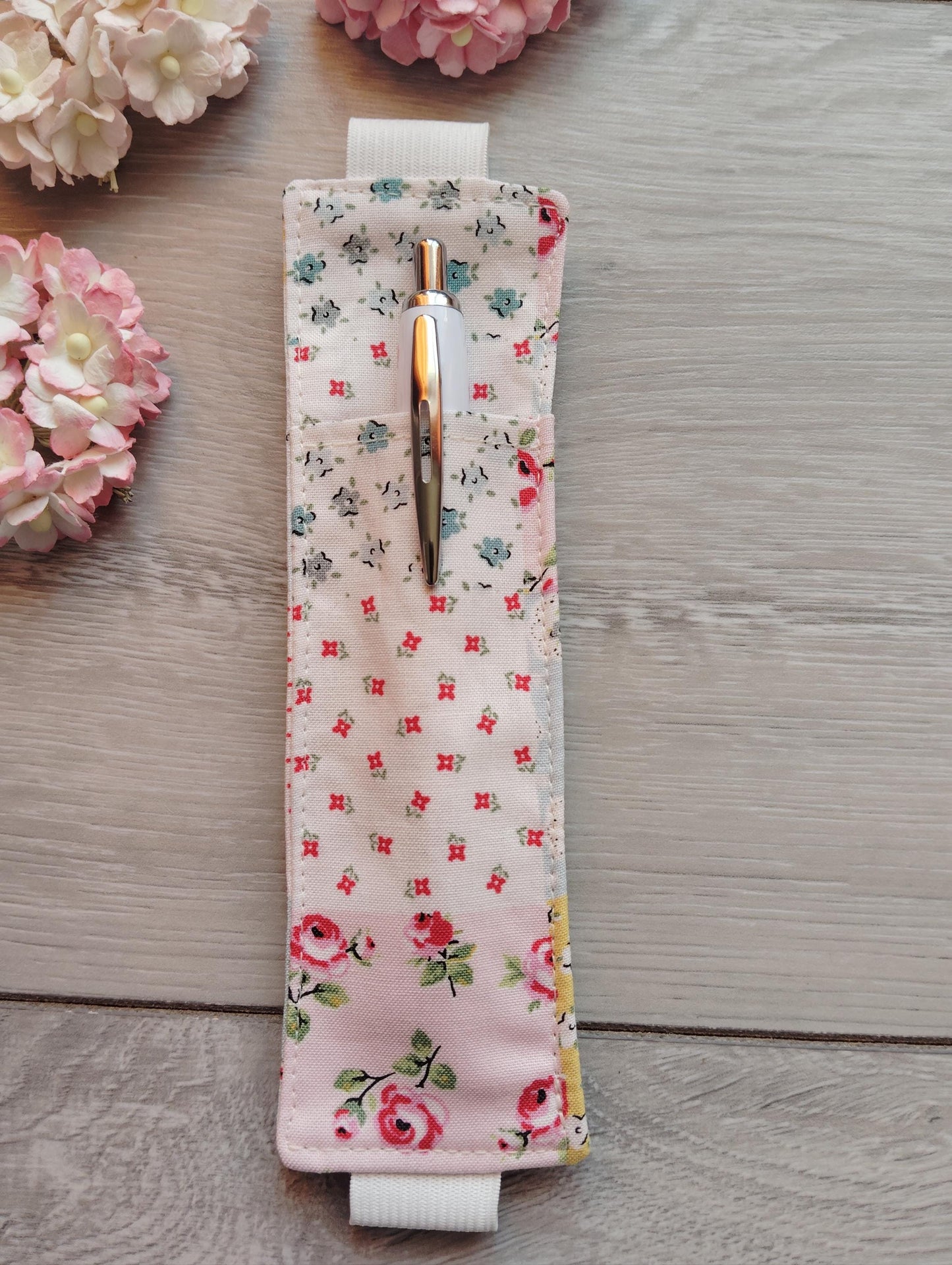 Pen holder/pouch, Journal Pen Holder, Pencil Holder, Pen Holder for Journal, Fabric Pen Holder, Diary Pen Holder, Pen Holder for Notebook