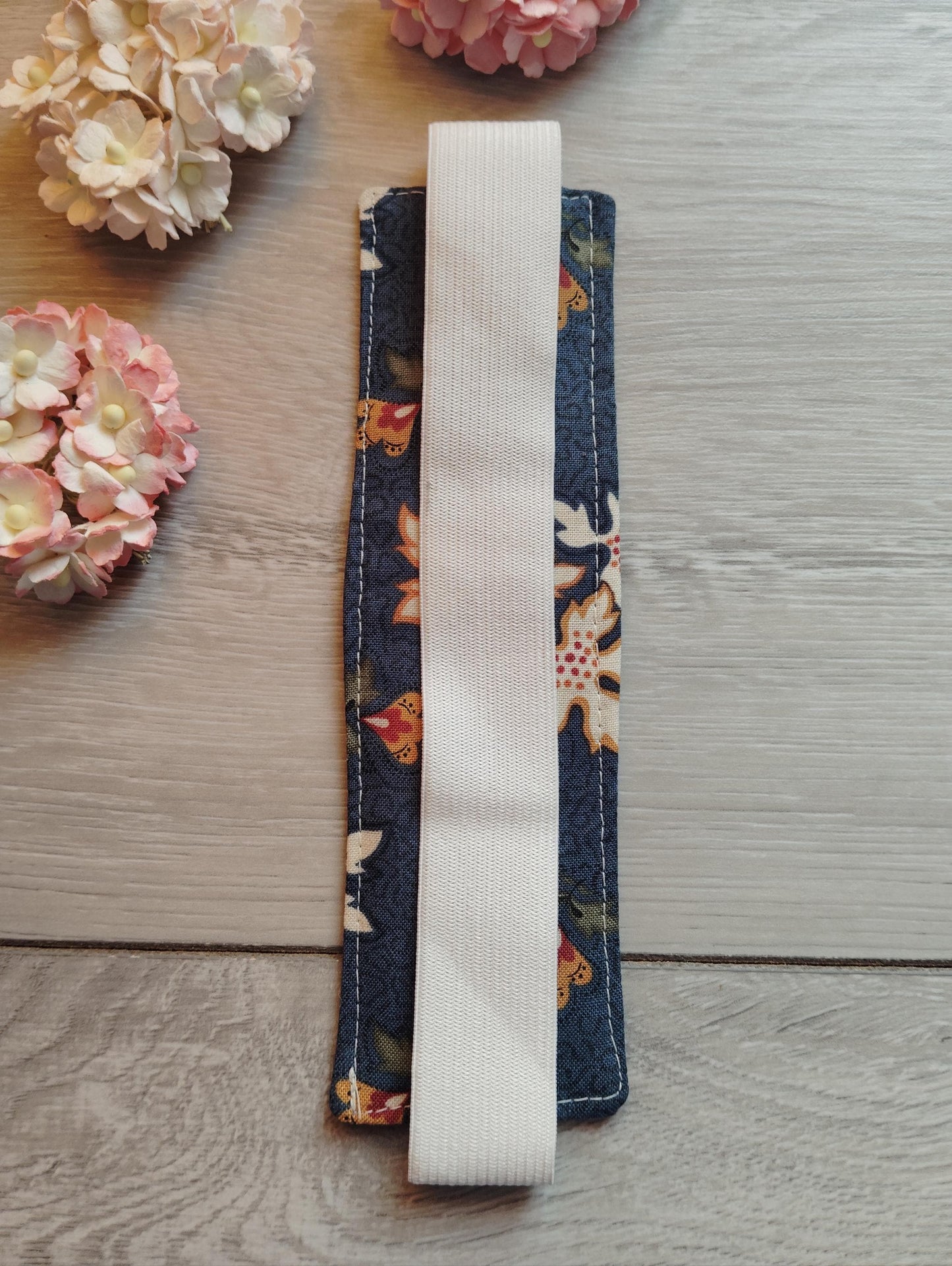 Pen holder/pouch, Journal Pen Holder, Pencil Holder, Pen Holder for Journal, Fabric Pen Holder, Diary Pen Holder, Pen Holder for Notebook