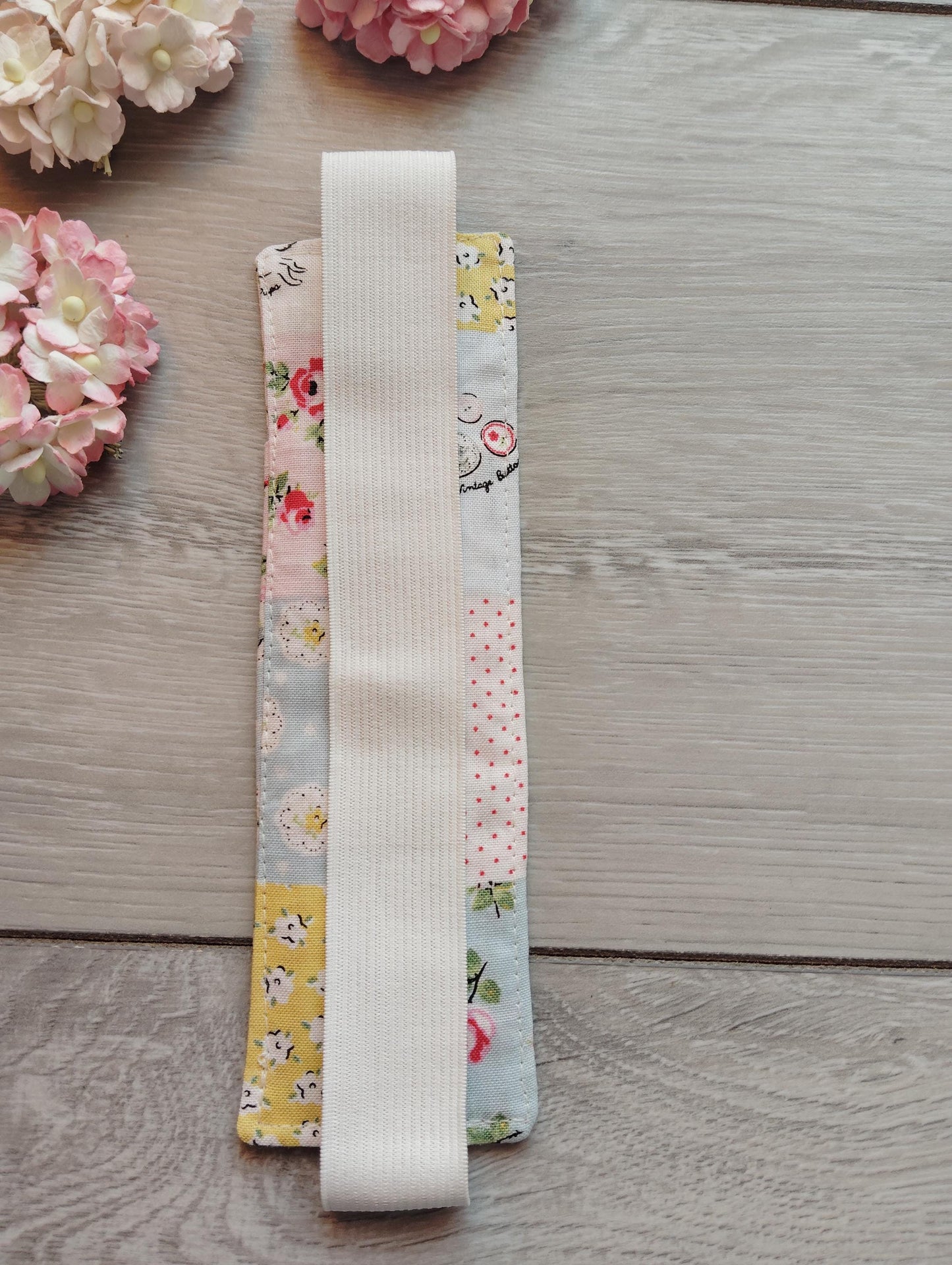 Pen holder/pouch, Journal Pen Holder, Pencil Holder, Pen Holder for Journal, Fabric Pen Holder, Diary Pen Holder, Pen Holder for Notebook