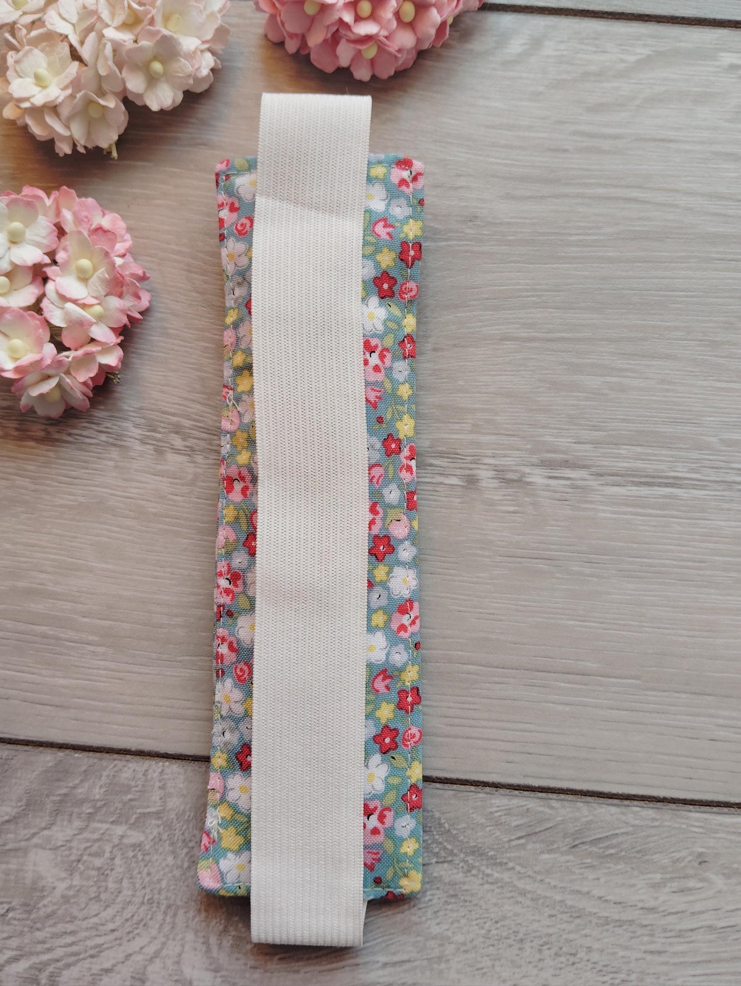 Pen holder/pouch, Journal Pen Holder, Pencil Holder, Pen Holder for Journal, Fabric Pen Holder, Diary Pen Holder, Pen Holder for Notebook