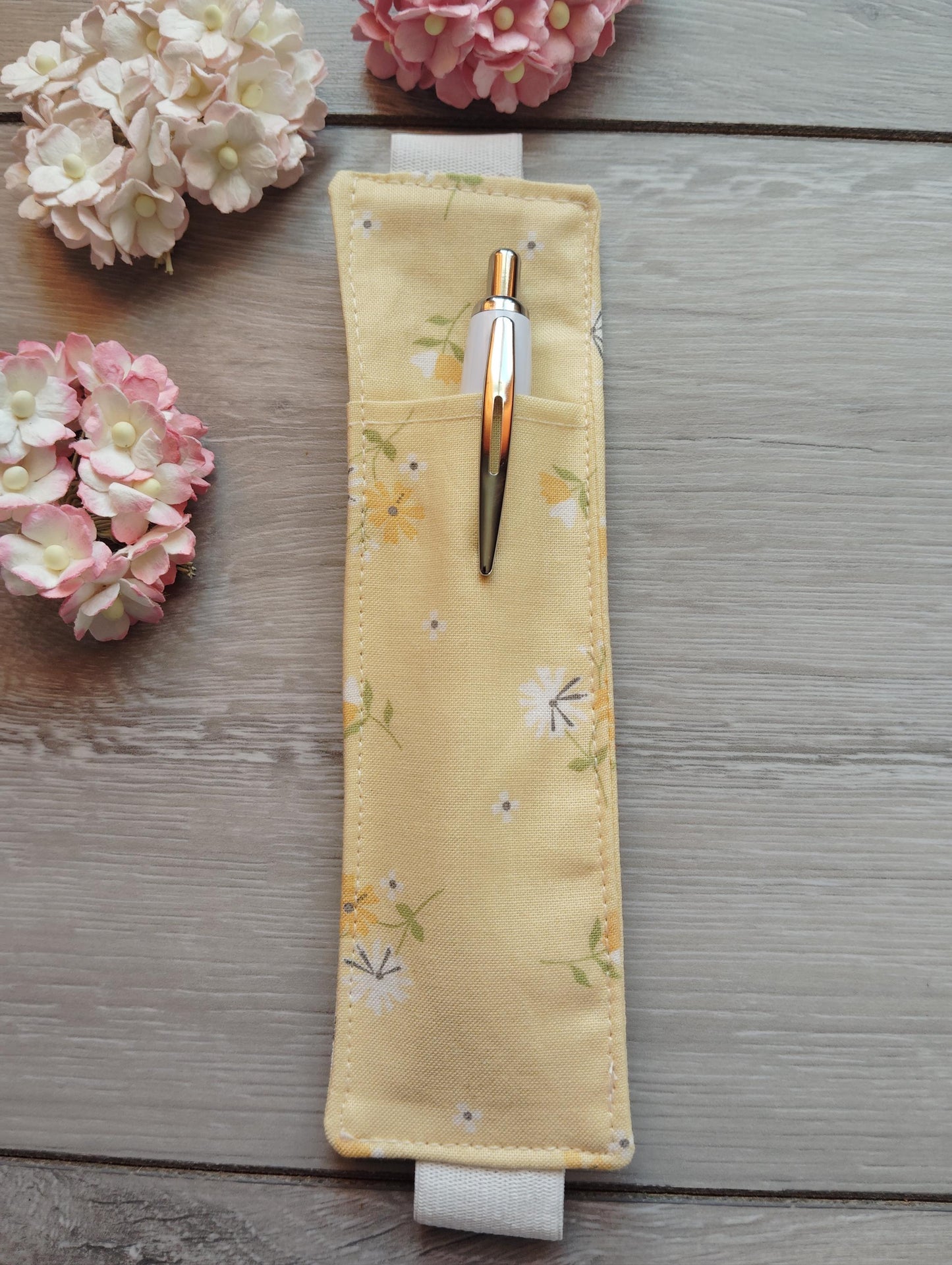 Pen holder/pouch, Journal Pen Holder, Pencil Holder, Pen Holder for Journal, Fabric Pen Holder, Diary Pen Holder, Pen Holder for Notebook