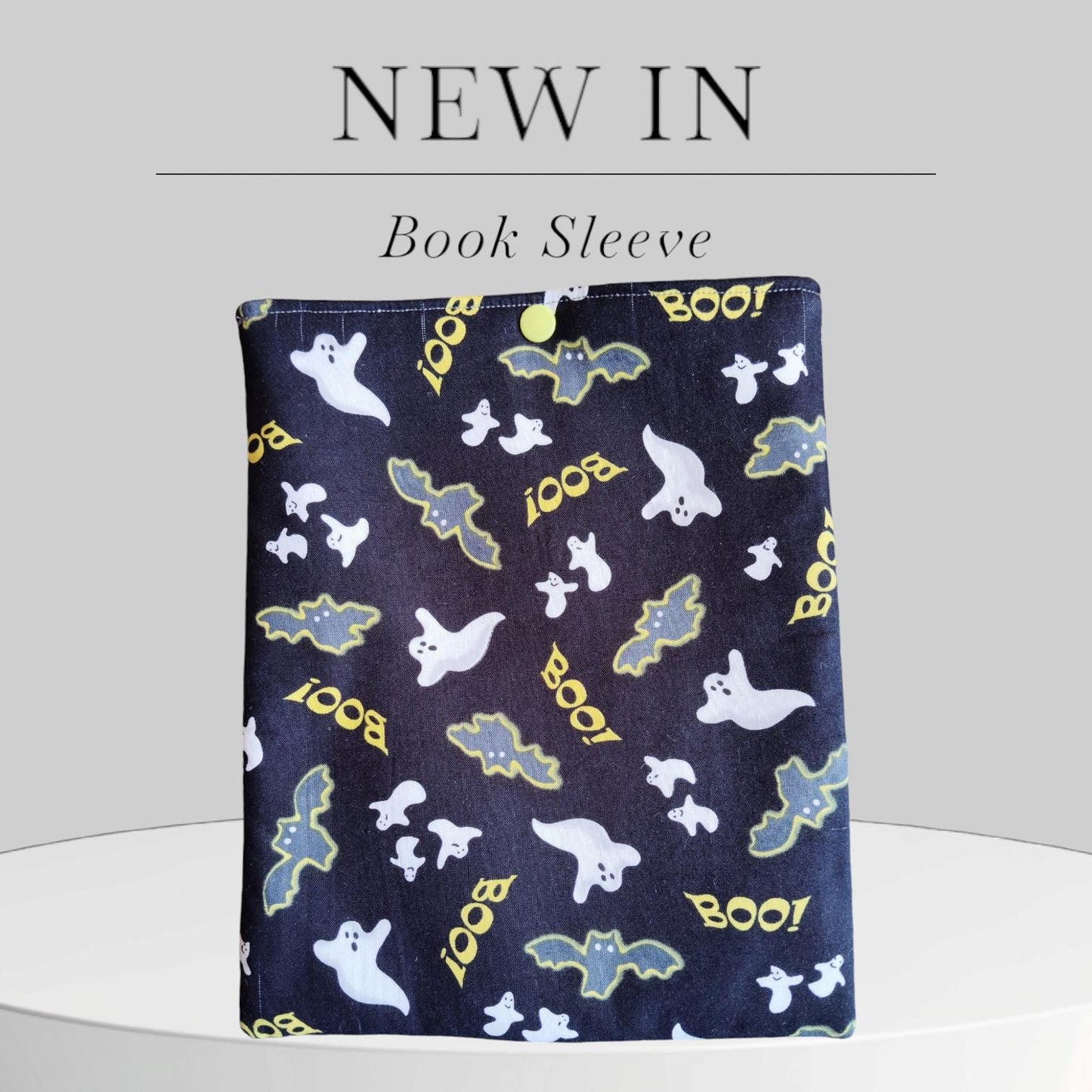 Book Sleeve, book cover, book protector, ghosts and bats theme, Halloween theme