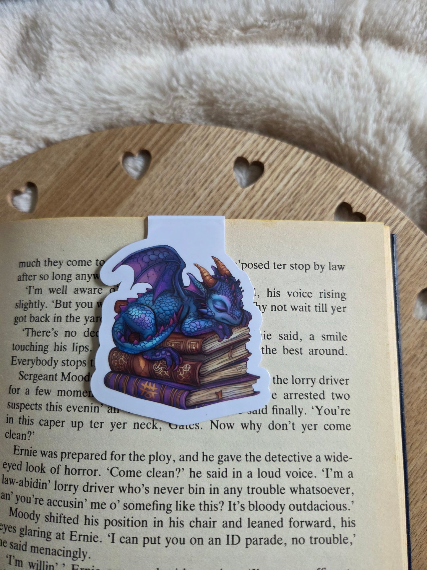 Magnetic bookmark, blue dragon sleeping on a stack of books