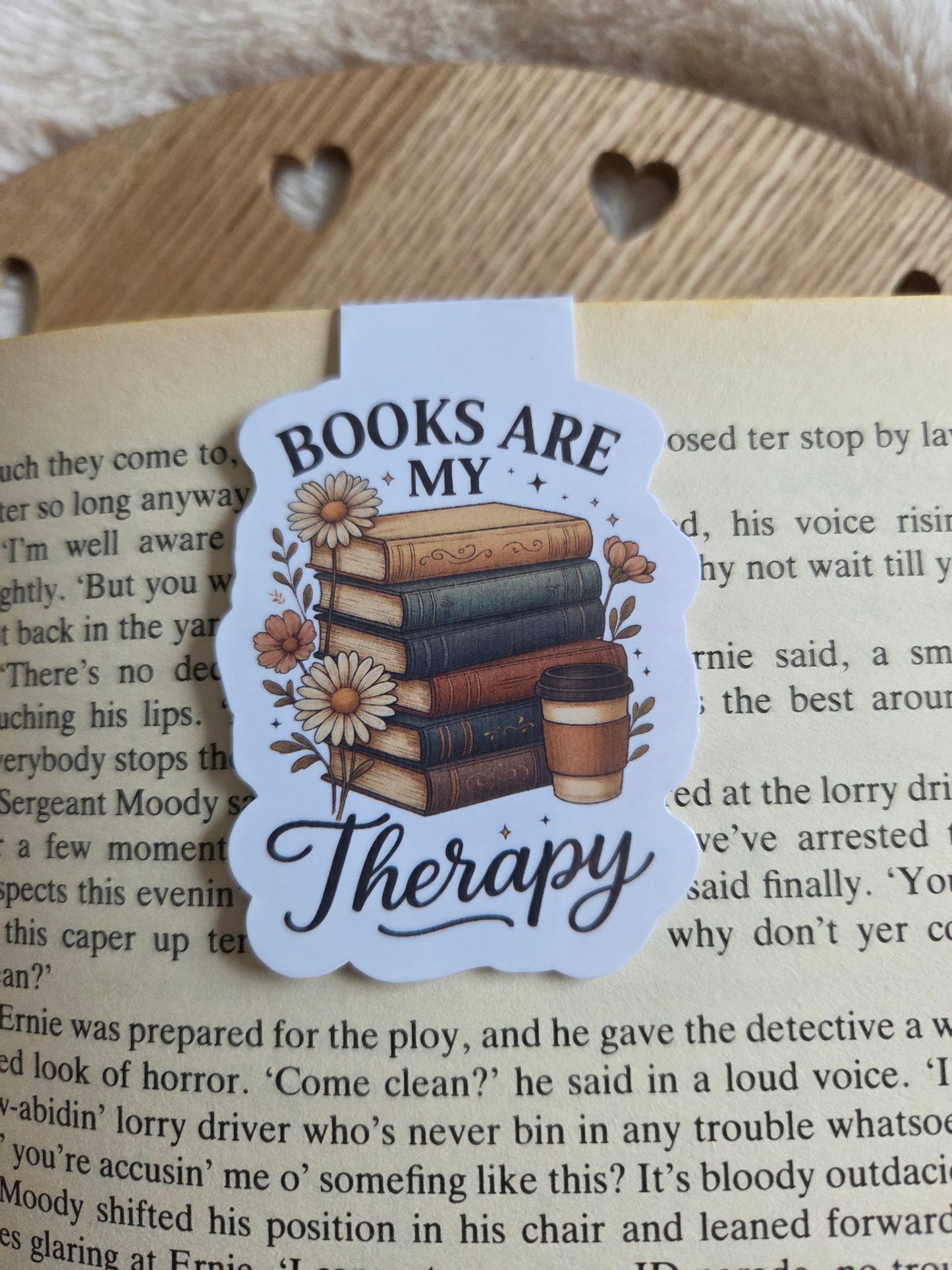 Magnetic bookmark, "books are my therapy" bookmark.